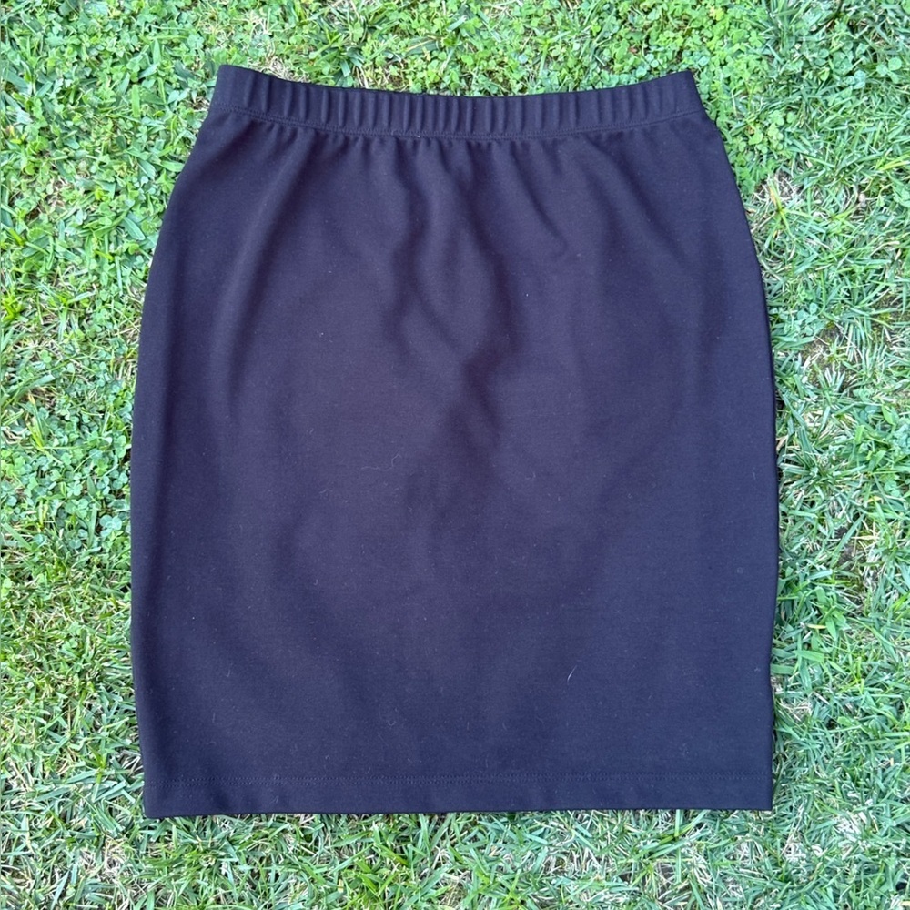 Velvet by Graham and Spencer bodycon pencil miniskirt - size P
